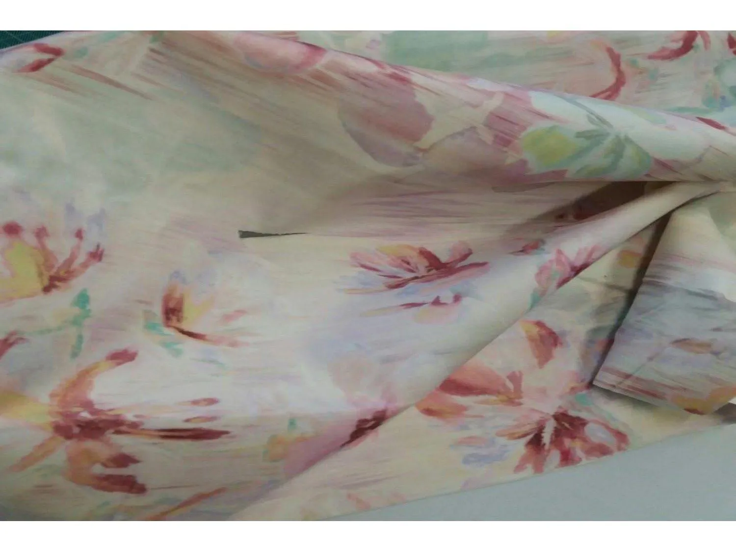 CLEARANCE:   Luxurious  Upholstery  Fabric - Marks and Spencers "Vivienne"