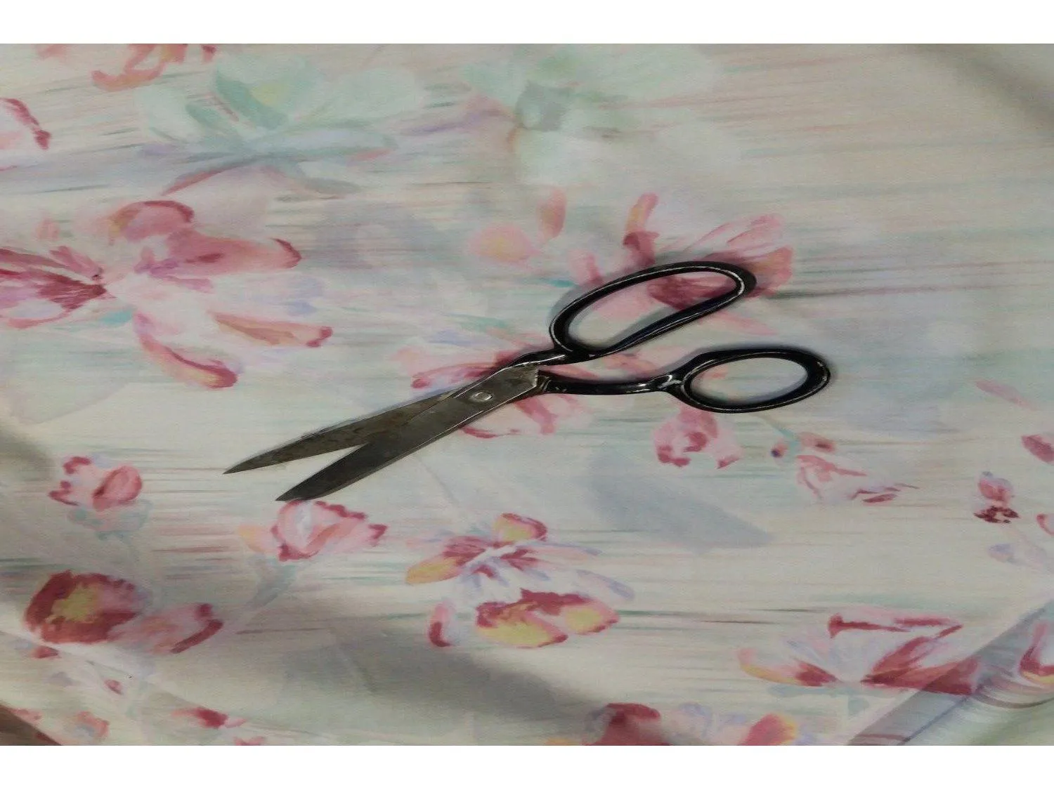 CLEARANCE:   Luxurious  Upholstery  Fabric - Marks and Spencers "Vivienne"