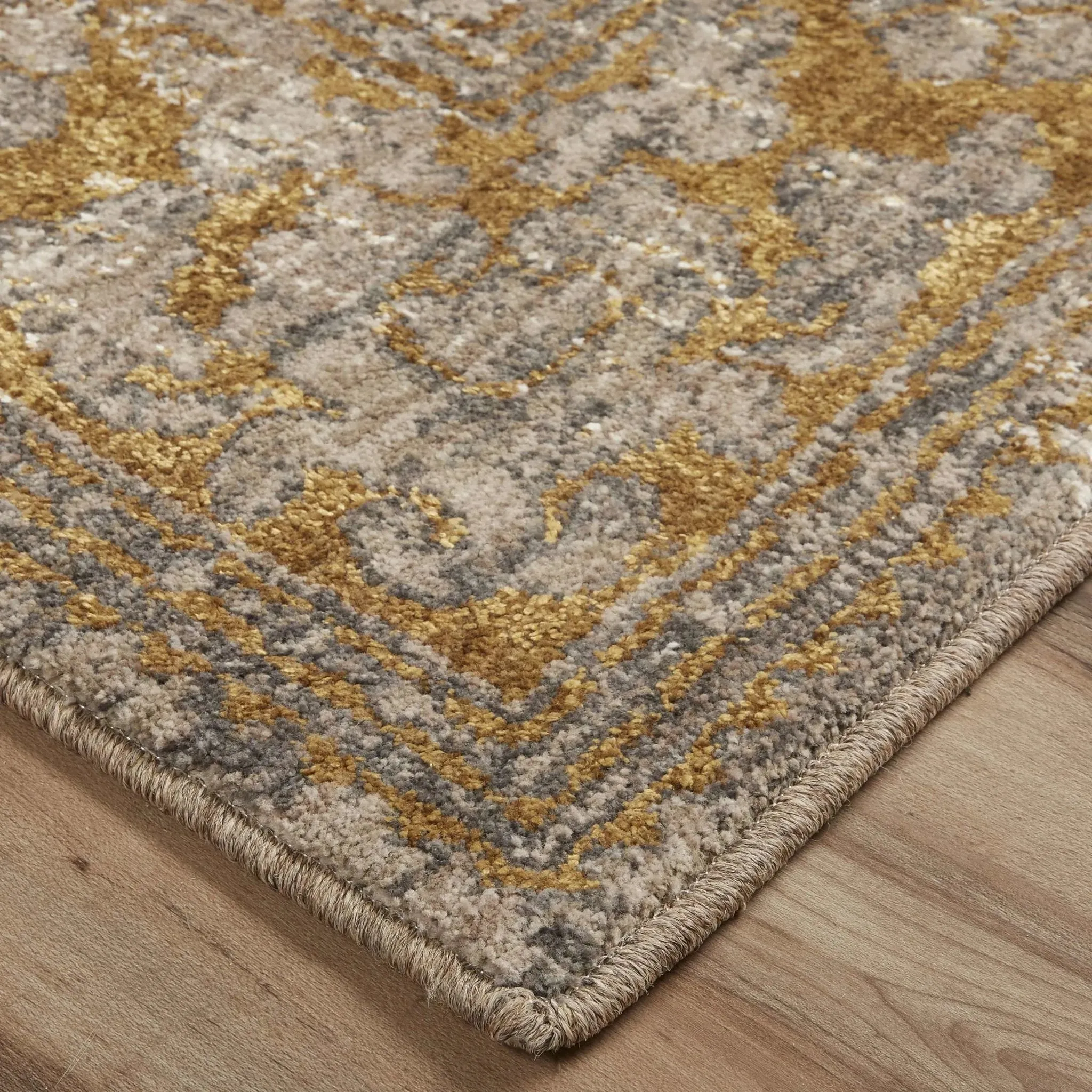 Cosmopolitan 91510 90116 Amur Smokey Gray Rug