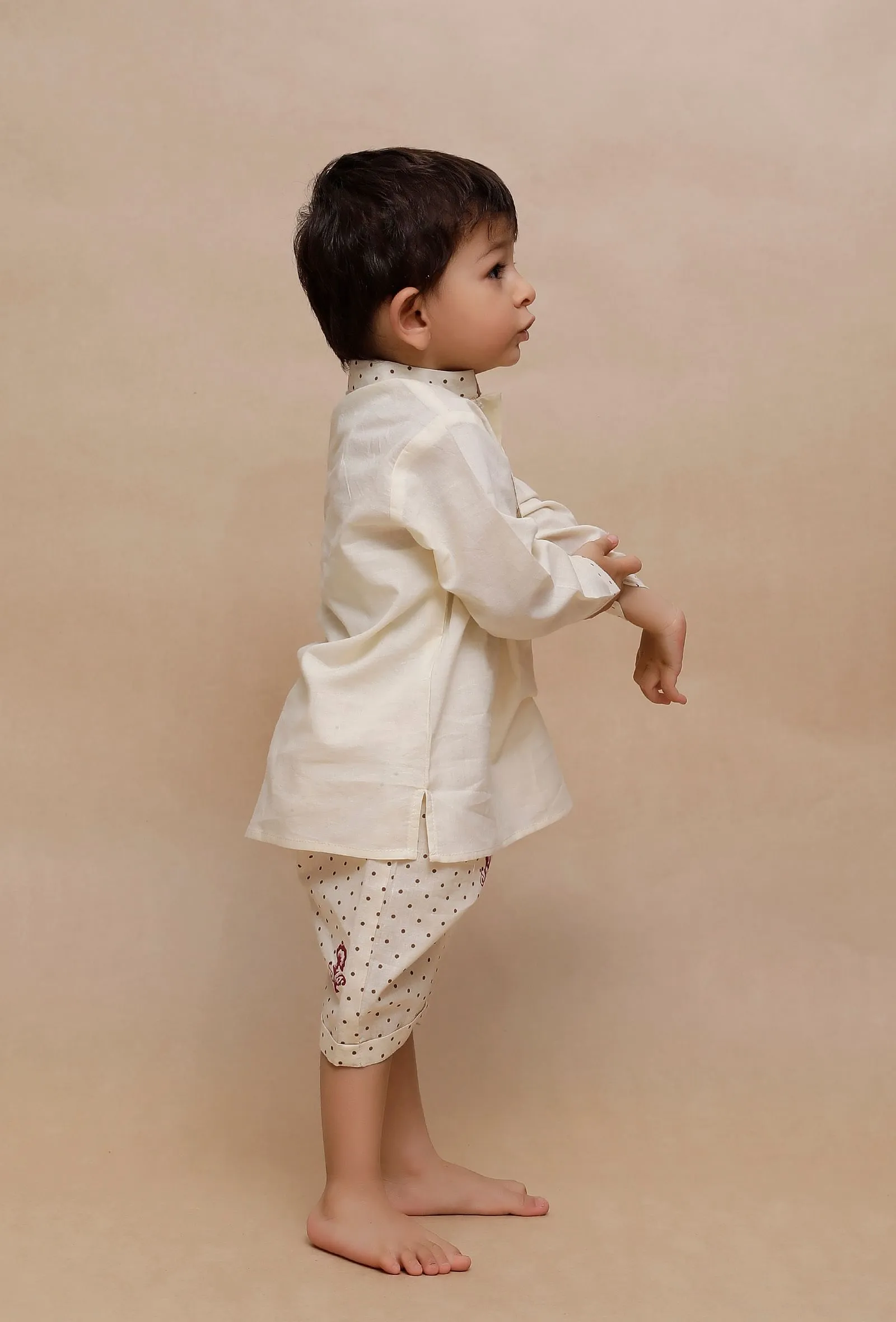 Set of 2: Beige dots with floral Printed Shirt and Beige dots with floral Printed Capri