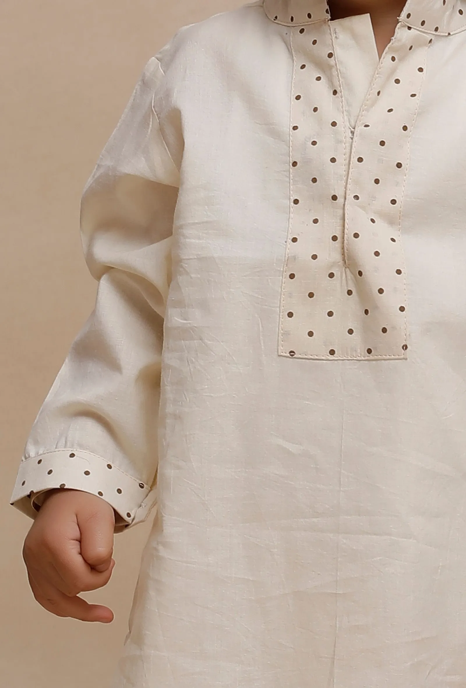 Set of 2: Beige dots with floral Printed Shirt and Beige dots with floral Printed Capri